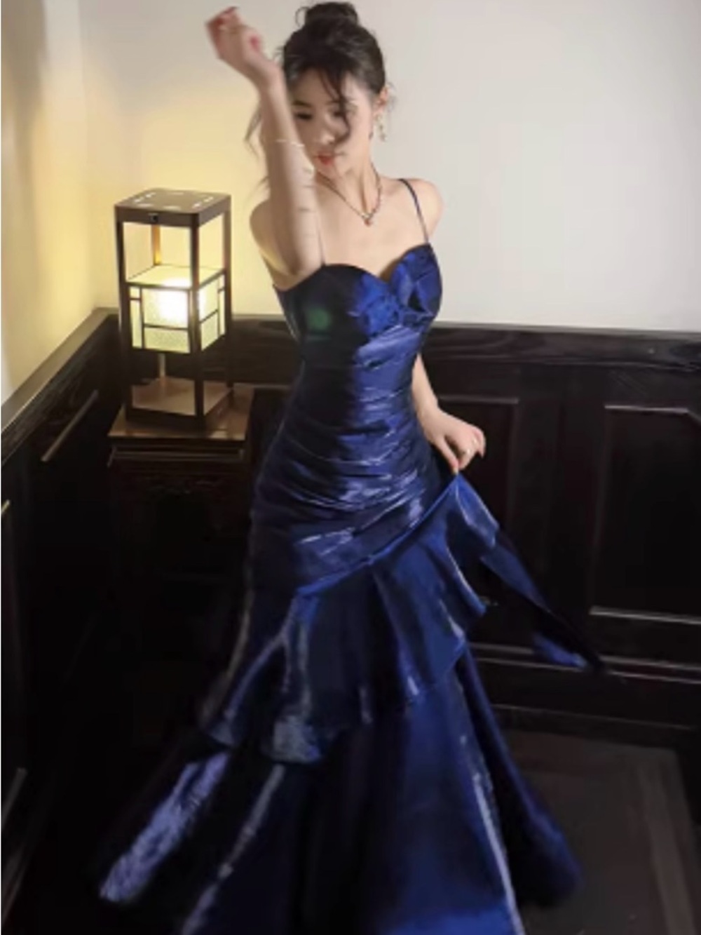 Elegant Navy Blue Satin Prom Dress